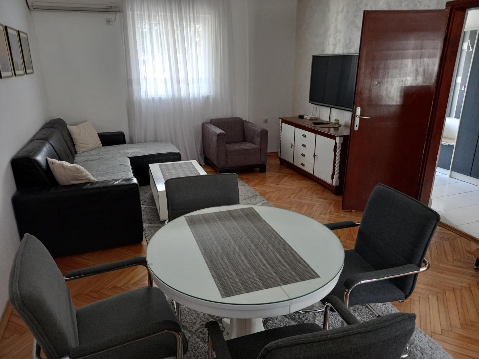 Apartament Stan U Maslinama Podgorica Zewnętrze zdjęcie